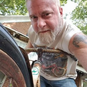 Meet your Posher, Mark